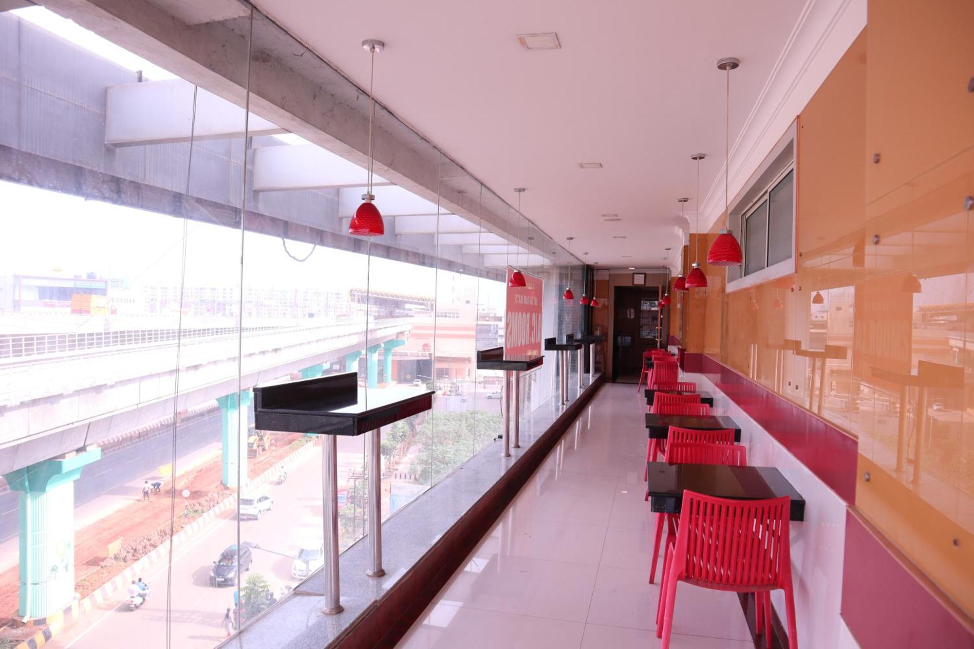 העיר בנגלור Sri Sai Ram Suites מראה חיצוני תמונה